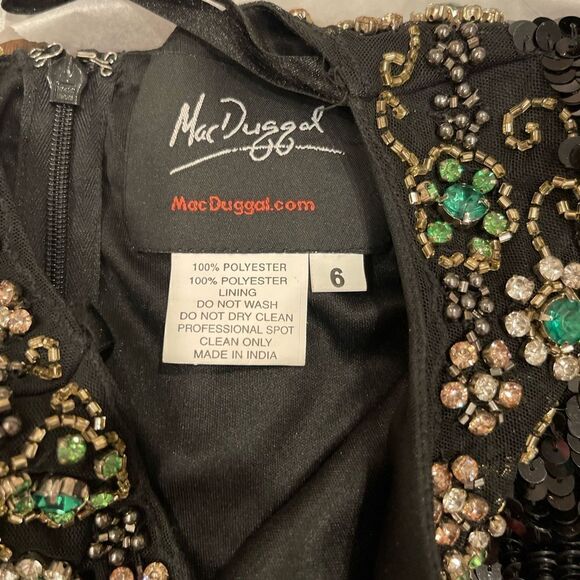 Mac Duggal  Beaded Neckline Sequins Black 
Long Sleeve Dress.Size 6 - Picture 12 of 16